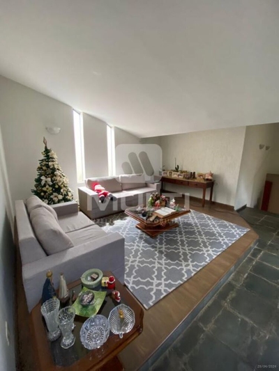 Casa, 3 quartos, 246 m² - Foto 4