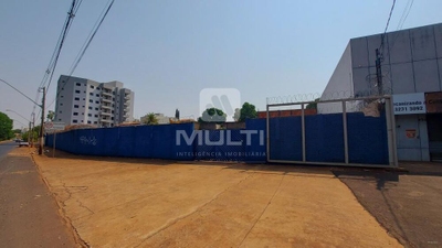 Loteamento e Condomínio - Foto 4