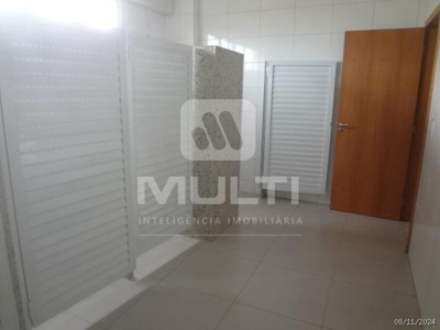 Casa, 1 quarto, 2106 m² - Foto 1