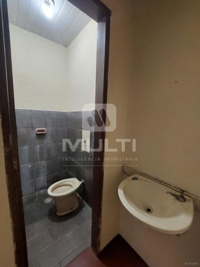 Casa, 2 quartos, 184 m² - Foto 3