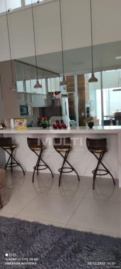 Casa, 3 quartos, 165 m² - Foto 1