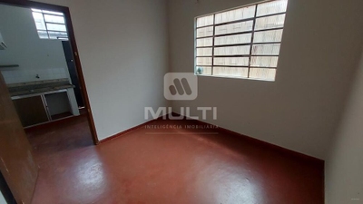 Casa, 2 quartos, 130 m² - Foto 4