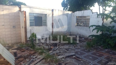 Casa, 2 quartos, 291 m² - Foto 1