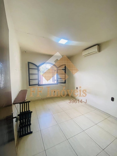 Casa, 4 quartos, 332 m² - Foto 4