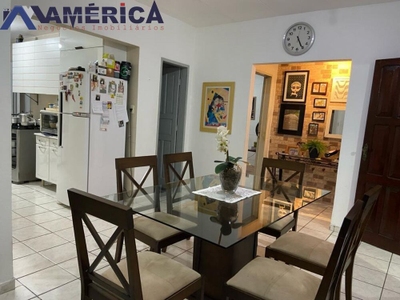 Casa, 3 quartos, 160 m² - Foto 1