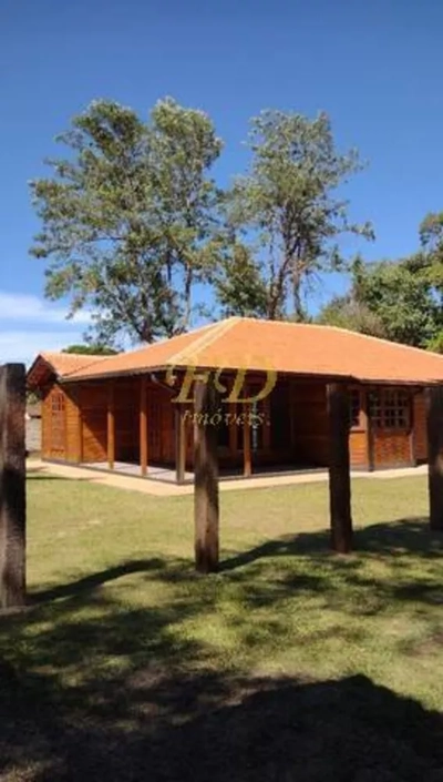 Chácara, 3 quartos, 700 m² - Foto 1