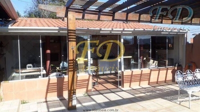 Casa, 3 quartos, 231 m² - Foto 1