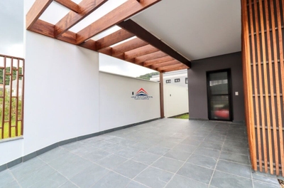 Casa, 3 quartos, 195 m² - Foto 1