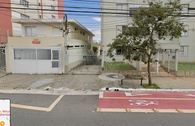 Casa, 4 quartos, 250 m² - Foto 1