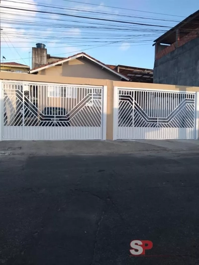 Casa, 3 quartos, 250 m² - Foto 1