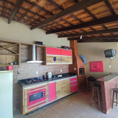 Casa, 3 quartos, 227 m² - Foto 3