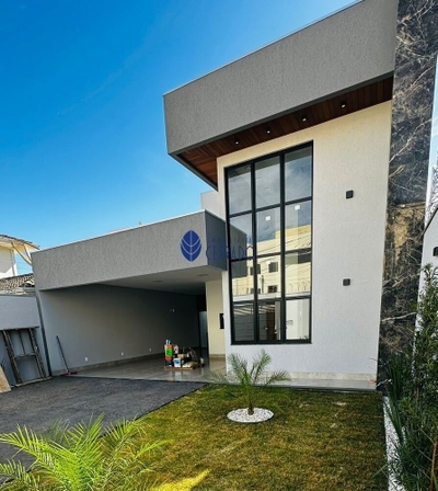 Casa, 3 quartos, 154 m² - Foto 1