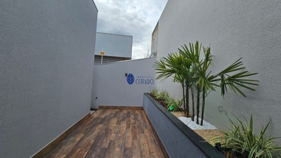 Casa, 3 quartos, 202 m² - Foto 2