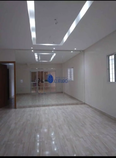 Casa, 5 quartos, 295 m² - Foto 1