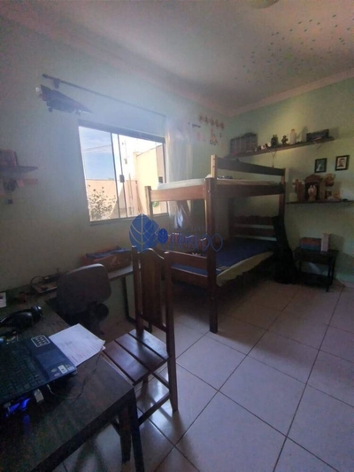 Casa, 3 quartos, 190 m² - Foto 2