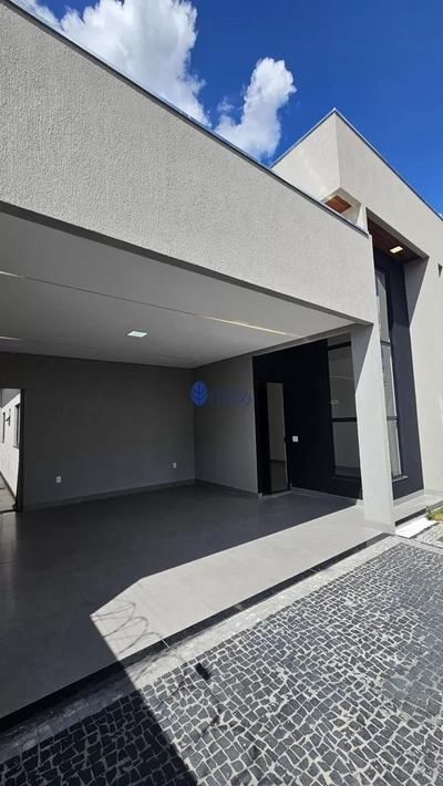 Casa, 3 quartos, 200 m² - Foto 1