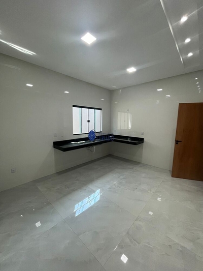 Casa, 3 quartos, 126 m² - Foto 2