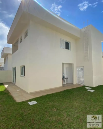 Sobrado, 3 quartos, 150 m² - Foto 1