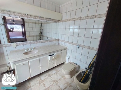Casa, 5 quartos, 450 m² - Foto 1