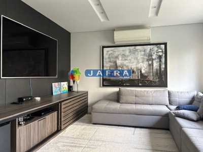 Apartamento, 3 quartos, 220 m² - Foto 1