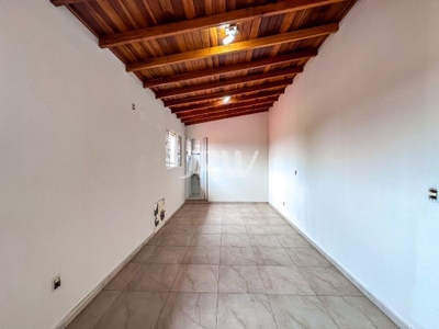 Casa, 3 quartos, 200 m² - Foto 3