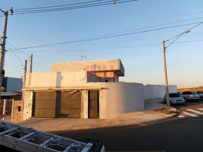 Casa, 3 quartos, 216 m² - Foto 1