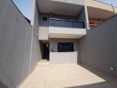 Casa, 3 quartos, 141 m² - Foto 1