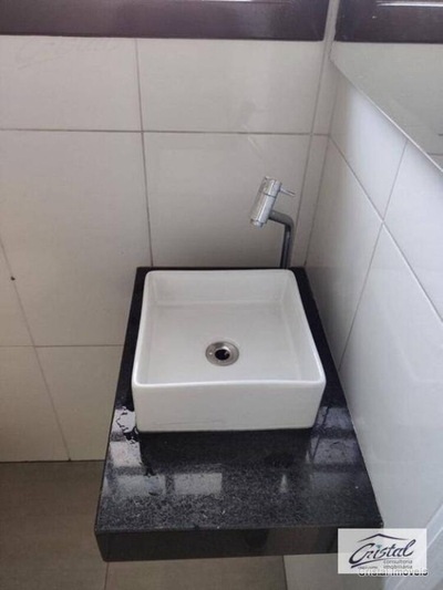 Casa, 8 quartos, 270 m² - Foto 2