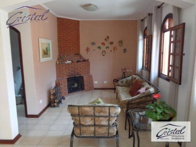 Casa, 3 quartos, 240 m² - Foto 1