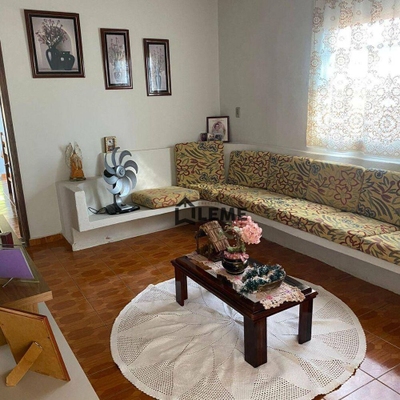 Casa, 3 quartos, 188 m² - Foto 2