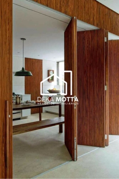 Casa, 3 quartos, 250 m² - Foto 1