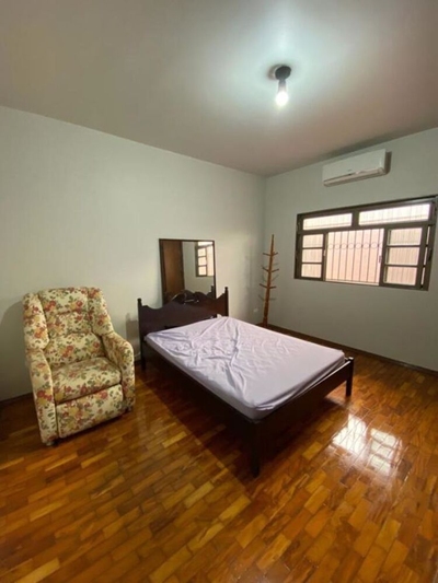 Casa, 3 quartos, 195 m² - Foto 2