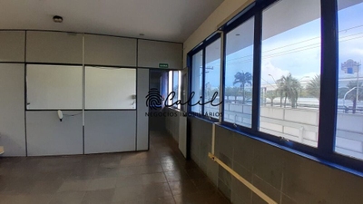 Loja-Salão, 242 m² - Foto 2
