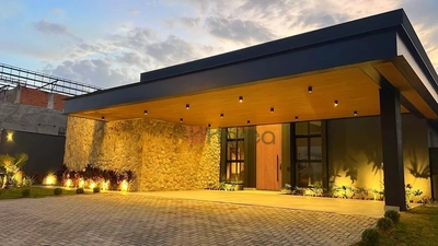 Casa de Condomínio, 4 quartos - Foto 1