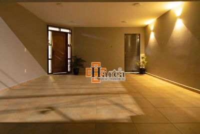 Casa, 3 quartos, 178 m² - Foto 1