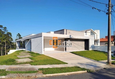 Sobrado, 3 quartos, 515 m² - Foto 1