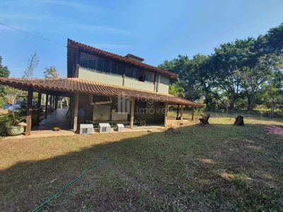 Casa, 7 quartos, 400 m² - Foto 1