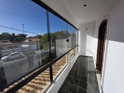 Casa, 6 quartos, 338 m² - Foto 4