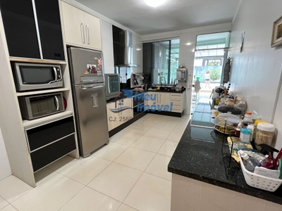 Casa, 4 quartos, 280 m² - Foto 2