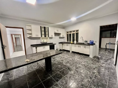 Casa, 3 quartos, 500 m² - Foto 1