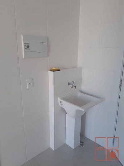 Apartamento, 1 quarto, 28 m² - Foto 2