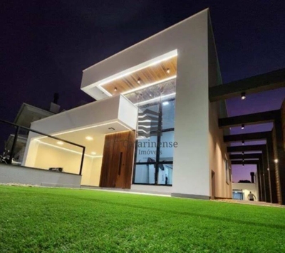 Casa, 3 quartos, 202 m² - Foto 1