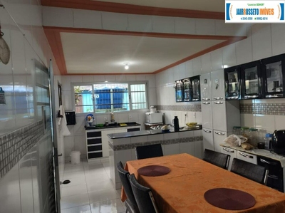 Casa, 4 quartos, 255 m² - Foto 2