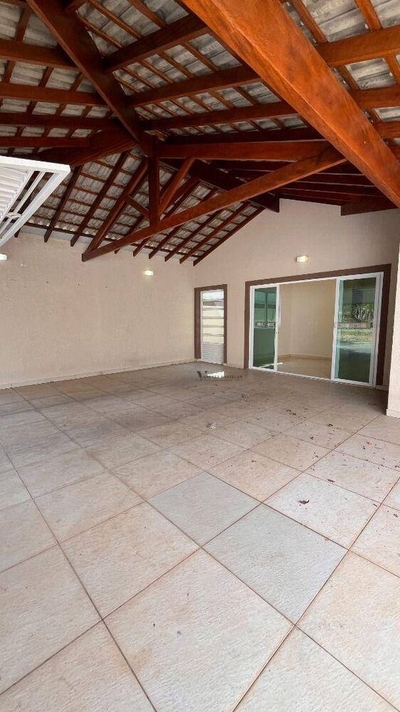 Casa, 3 quartos, 290 m² - Foto 1