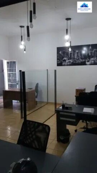 Sobrado, 3 quartos, 440 m² - Foto 1