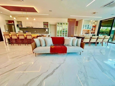 Sobrado, 3 quartos, 346 m² - Foto 2