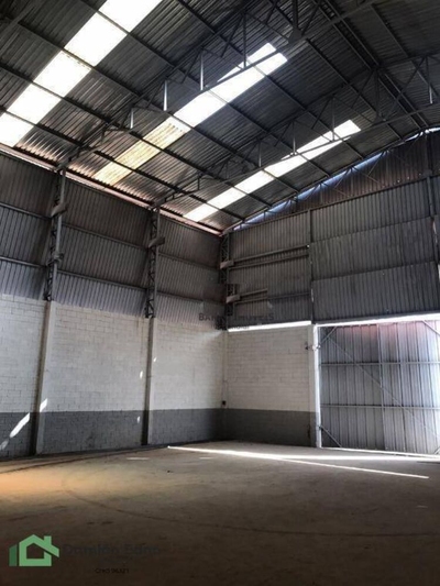 Sala-Conjunto, 1400 m² - Foto 1