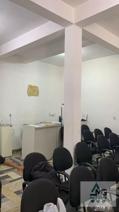 Prédio Inteiro - Foto 4