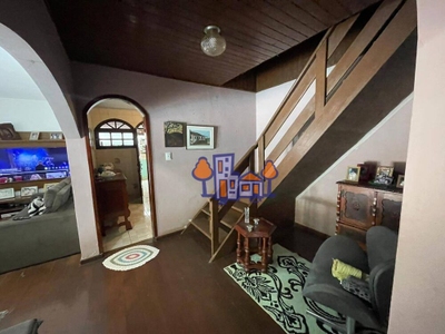 Casa, 4 quartos, 220 m² - Foto 4