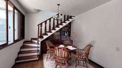 Casa, 4 quartos, 312 m² - Foto 3